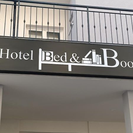 Hotel Bed & Book Rimini Kültér fotó